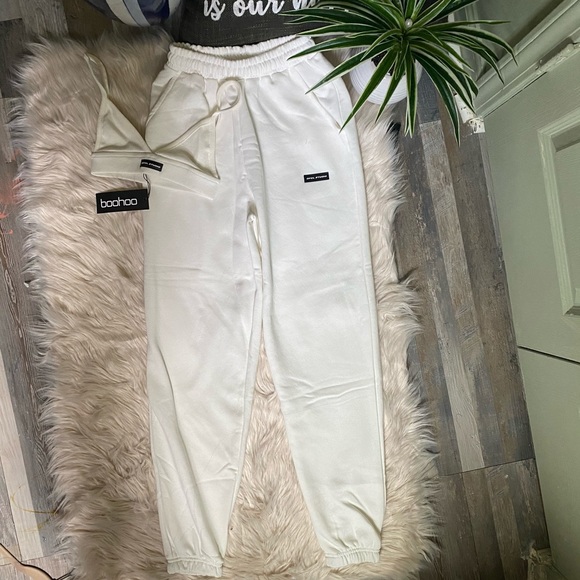 Boohoo Pants - White Bralet & Jogger Set